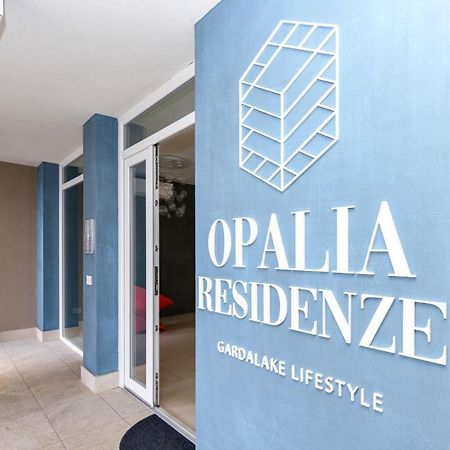 Opalia Residence - Garda Lake Lifestyle Apartment Peschiera del Garda Luaran gambar