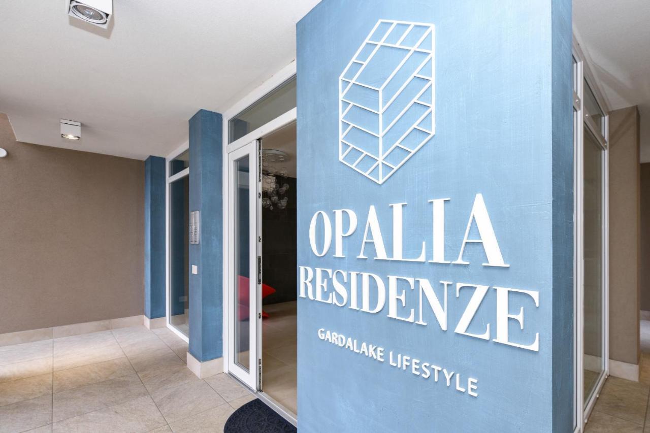 Opalia Residence - Garda Lake Lifestyle Apartment Peschiera del Garda Luaran gambar