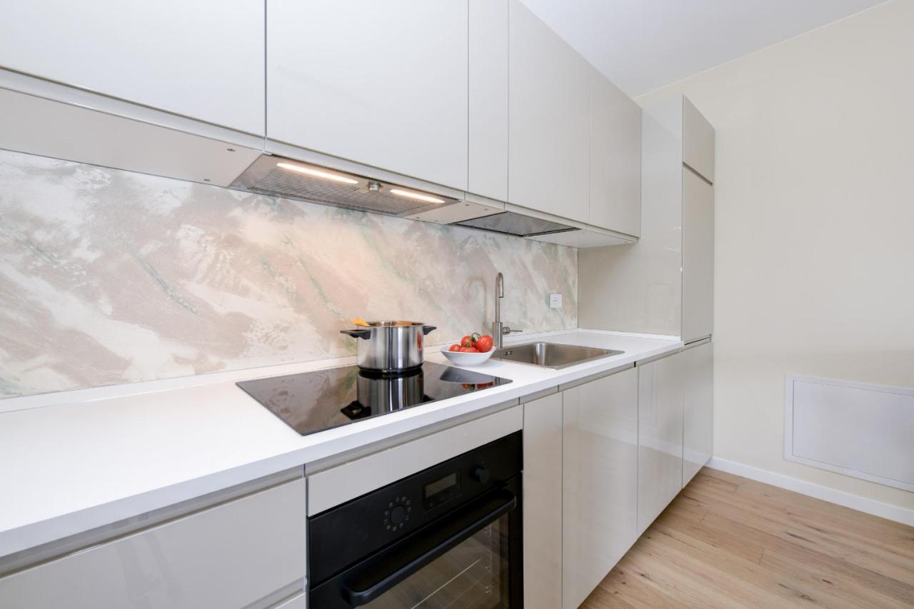 Opalia Residence - Garda Lake Lifestyle Apartment Peschiera del Garda Luaran gambar