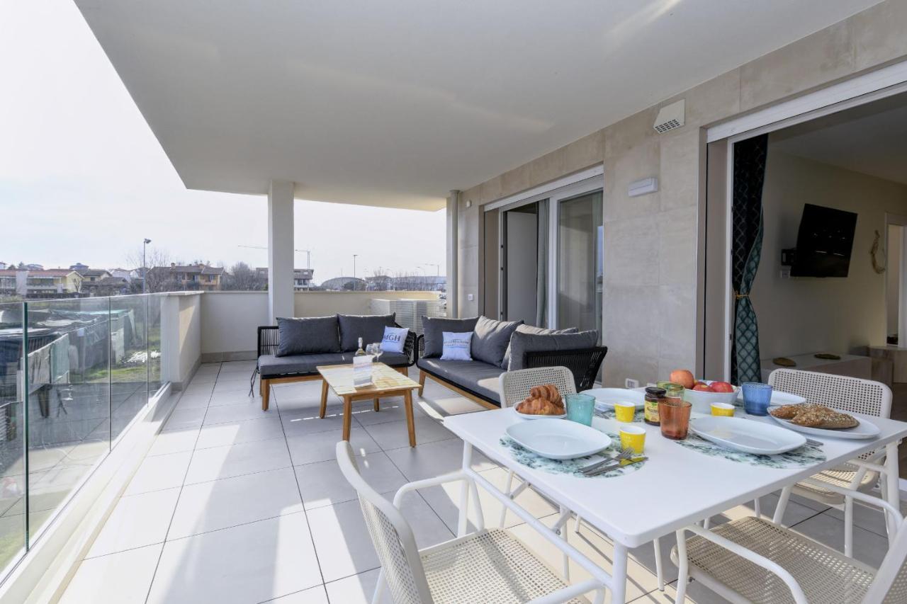 Opalia Residence - Garda Lake Lifestyle Apartment Peschiera del Garda Luaran gambar