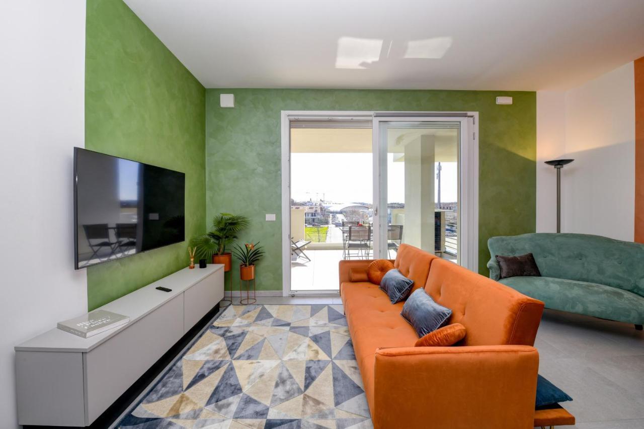 Opalia Residence - Garda Lake Lifestyle Apartment Peschiera del Garda Luaran gambar