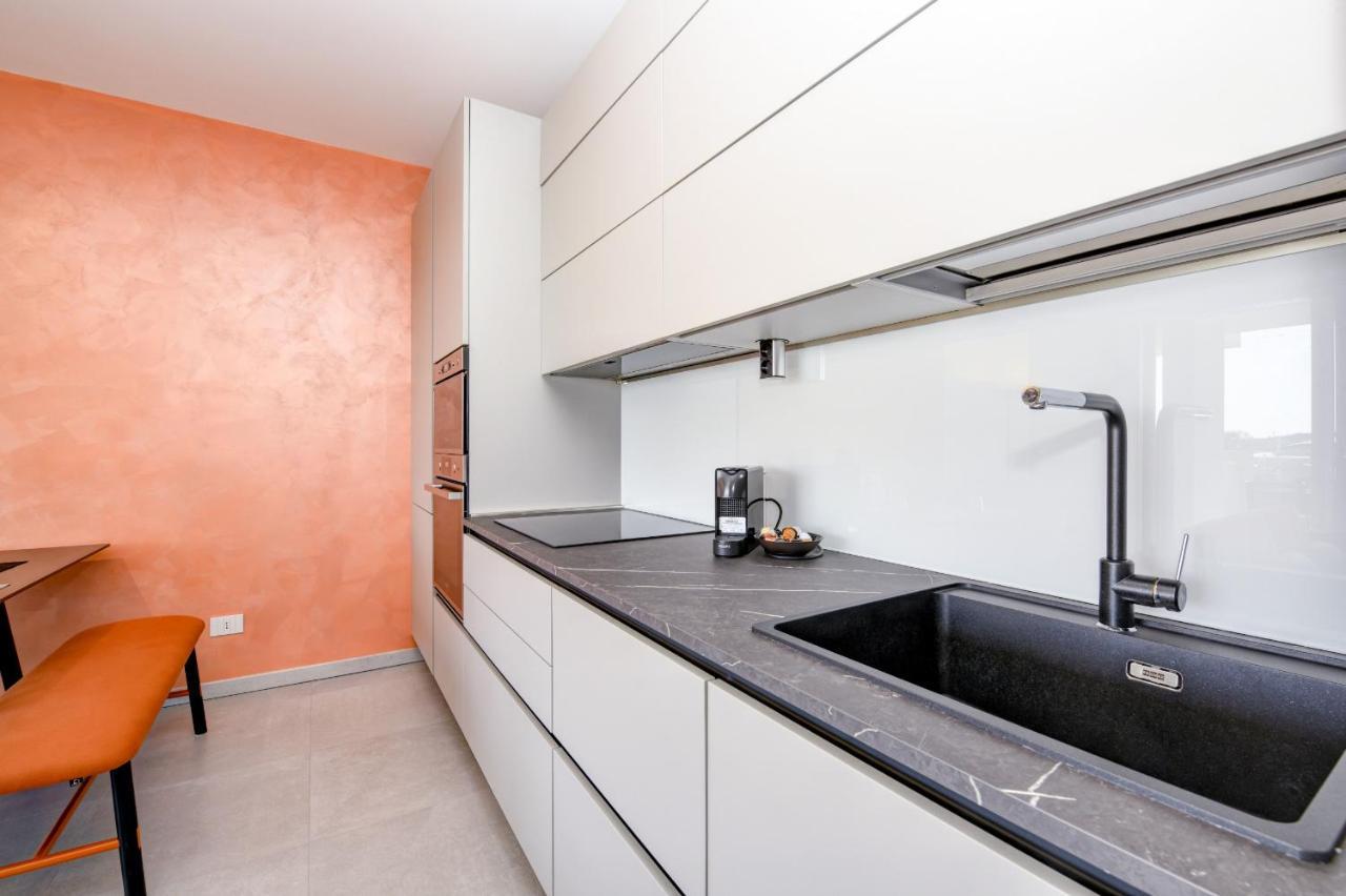 Opalia Residence - Garda Lake Lifestyle Apartment Peschiera del Garda Luaran gambar